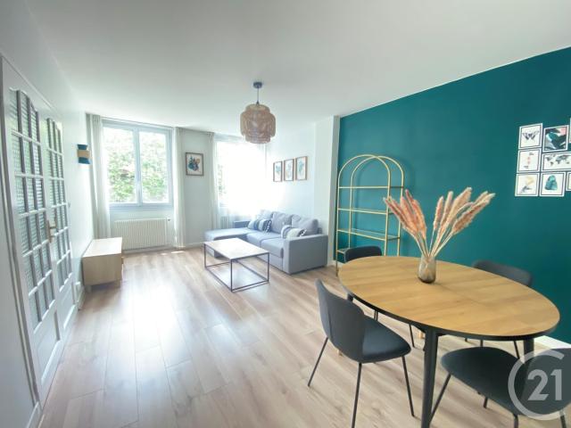 Proximité Chavanelle / Badouillère Appartement MEUBLE T3 de 77,80.