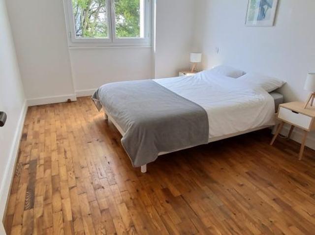 PROXIMITE BD LAFAYETTE T3 TRAVERSANT AVEC GARAGE ET CAVE