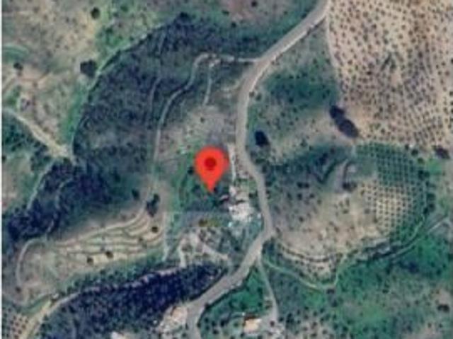 Proyecto de casa de campo ideal para vivir fuera de la red eléctrica