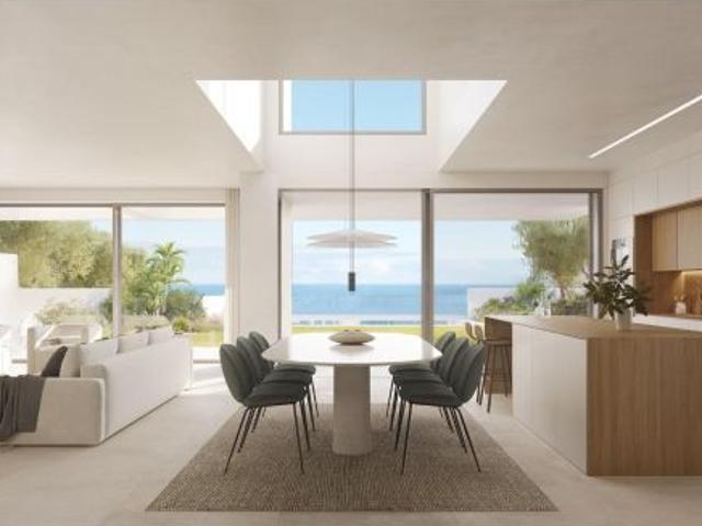 Proyecto de nueva construcción de chalets de lujo con vistas al mar