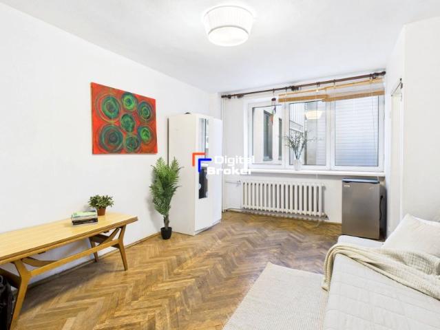 Próżna 23,35 m², Warszawa