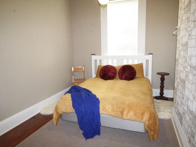 Problem solved ! Fully furnished