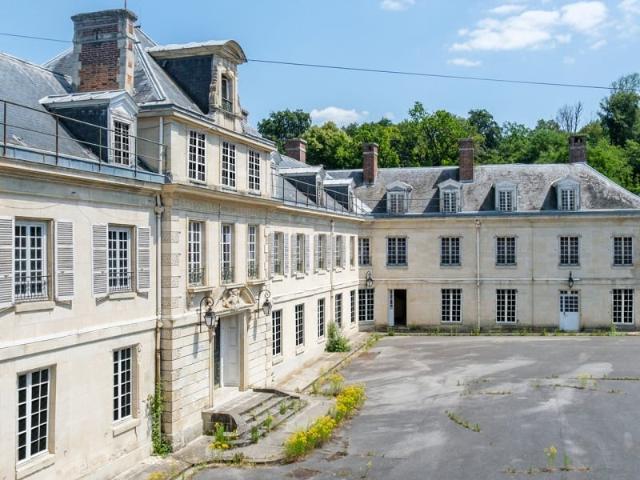 PROCHE COMPIEGNE