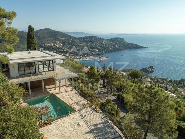 Proche Cannes Le Trayas Magnifique Vue Mer 185m² Théoule sur Mer