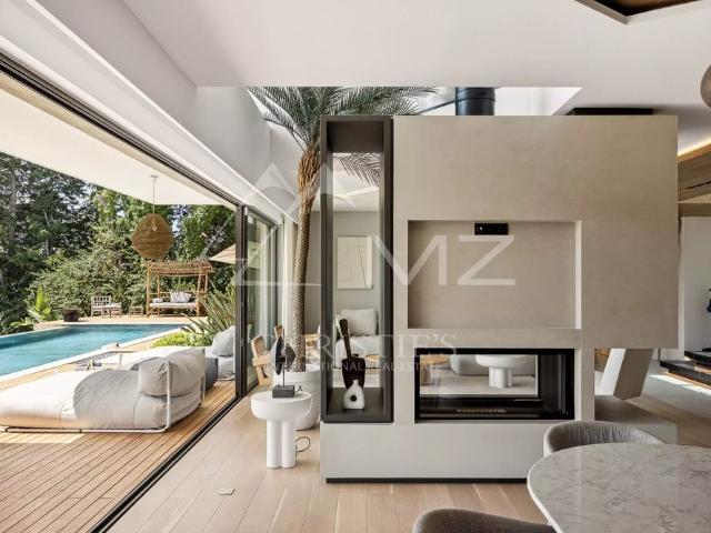 Proche Cannes Villa neuve 4 chambres