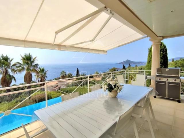 PROCHE CANNES VILLA VUE MER ANTHEOR