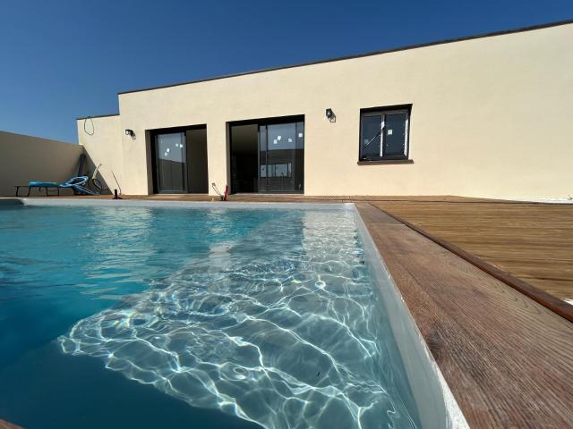 PROCHE CARCASSONNE Maison neuve PP 3 chambres, piscine, garage