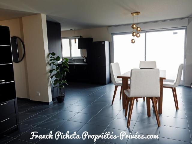 Maison individuelle semi plain pied, 5 pièces, 4 chambres