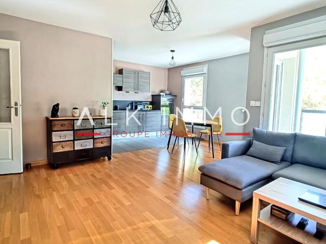 PROCHE CEVA T3 RECENT + BALCON + GARAGE POSSIBLE