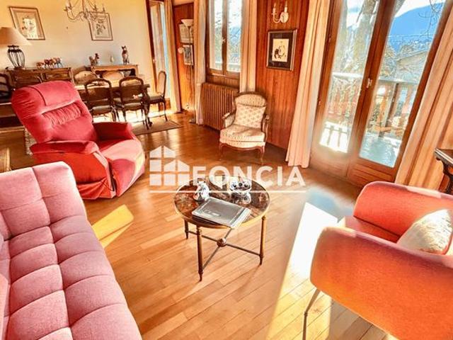 Proche Centre Aix, maison chalet de charme, au calme dans quartier résidentiel