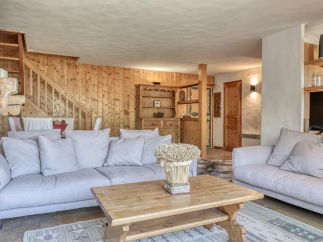 Proche centre, appartement 2 chambres + salon TV