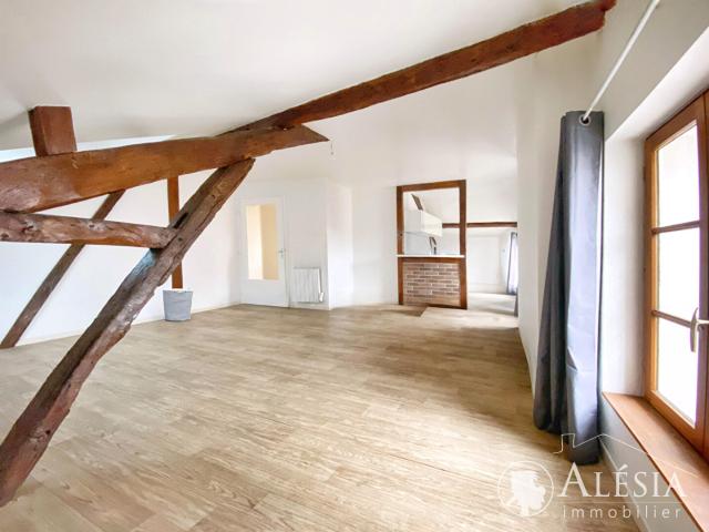 PROCHE CENTRE VILLE: A LOUER APPARTEMENT T3, Chalons en champagne