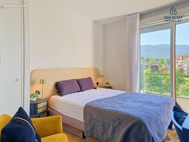 Proche centre ville et lac de Divonne les Bains | Appartement 22 m² | Calme et commerces à pied