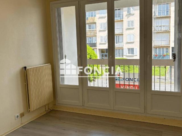 PROCHE CENTRE VILLE