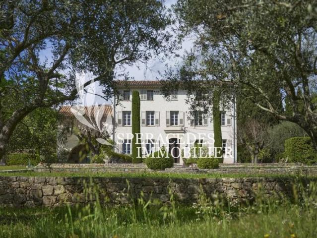 Proche Grasse Propriété d'exception