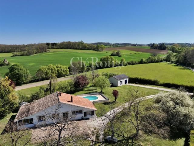 Proche d'Eymet Belle propriété de campagne de 4 chambres av. 127m² Eymet