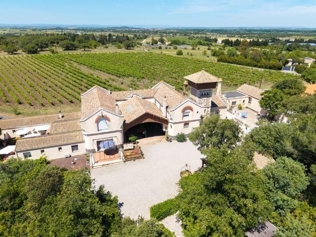 Proche de la Méditerranée, propriété familiale parfaite pour. 850m² Agde Cap d'Agde