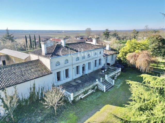 Proche de Marmande Belle maison de maître à rénover 210m² Marmande