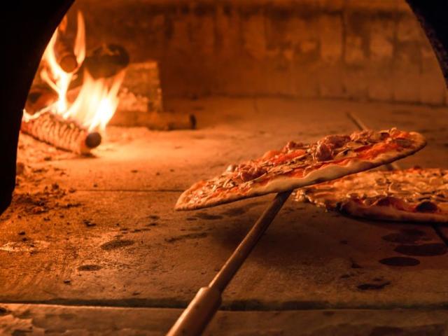 Restaurant for rent in Nyon 107 m² | dreamo. Ch