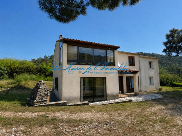 Proche de Saint Ambroix, maison sur 3976 m2 de terrain de ty