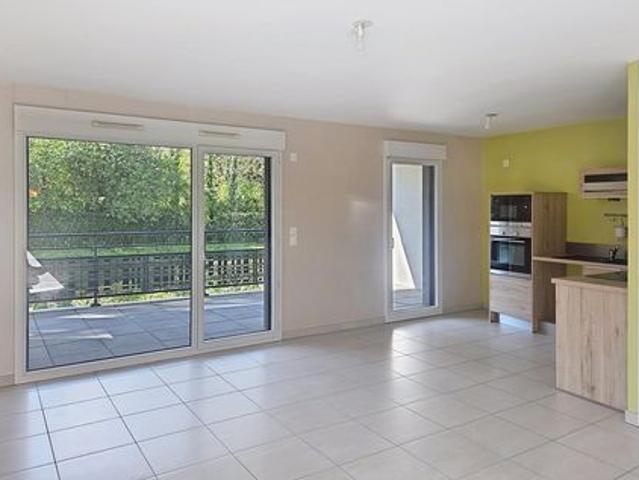 Proche Dijon T4 récent + terrasse + garage