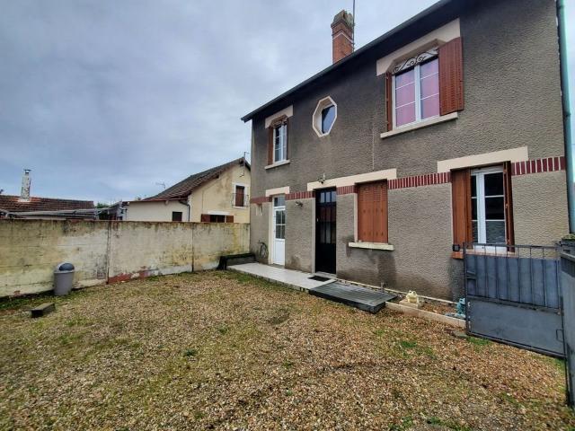 Proche du centre ville Maison t5 124m² Salbris