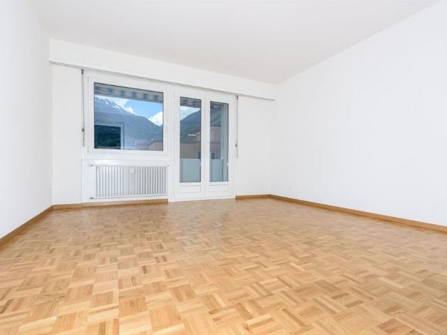 Apartment with 3 rooms for rent in Martigny 69 m²