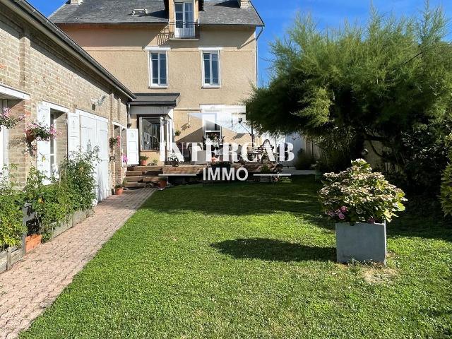 Proche du Golf de Menneville