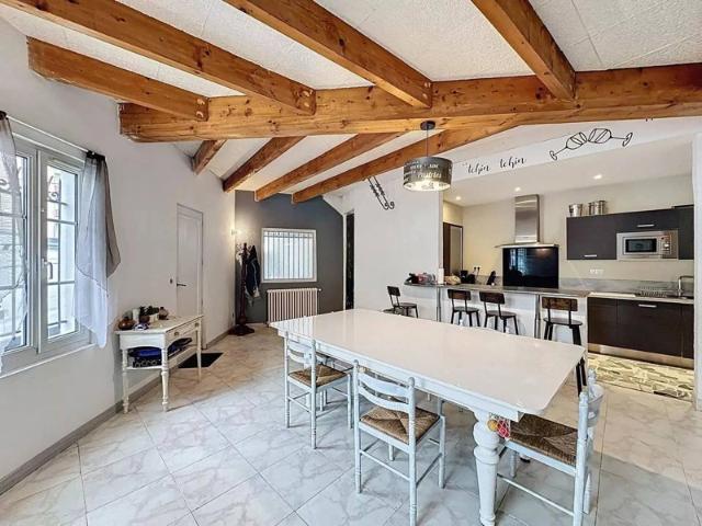 Proche du Jardin Massey 152m² Tarbes 65000