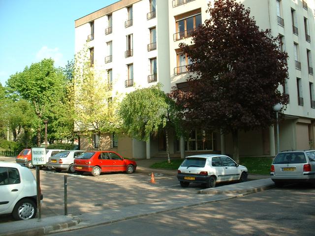 Proche hôpital et centre ville, Grand Appartement F1