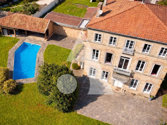 Proche Lyon. Neyron le Haut