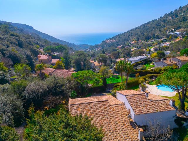 Proche Monaco, basse La Turbie 310m² La Turbie