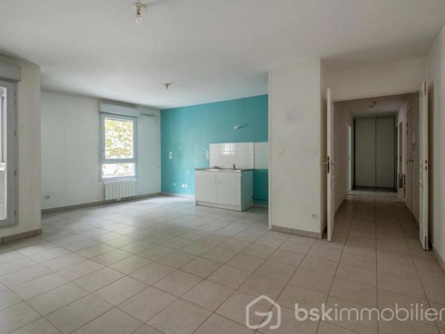 Proche Monplaisir, T3 65m²