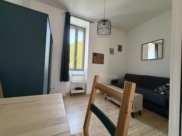 Proche Métro Studio 17 m²