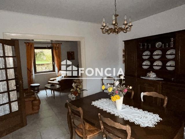 PROCHE SAVERNE PHALSBOURG: MAISON TRADITIONNELLE A LUTZELBOURG