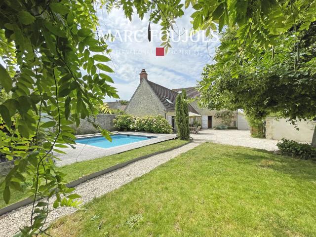 Proche Senlis Maison familiale en pierre avec piscine 174m² Senlis