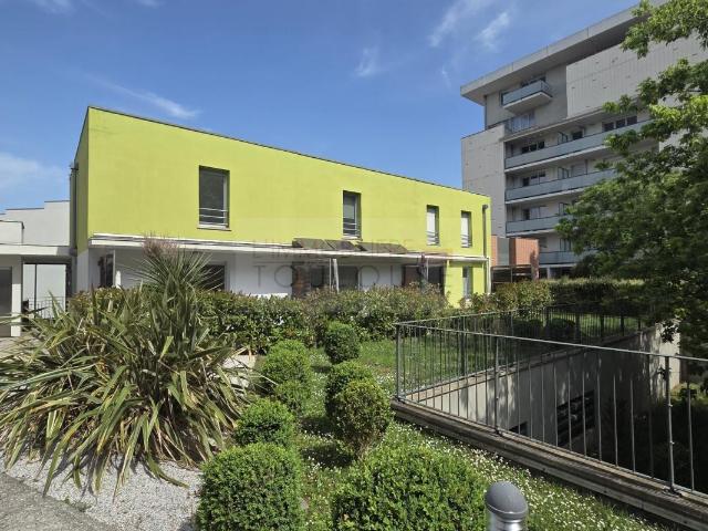 Proche St Agne T3 Duplex double garage terrasse