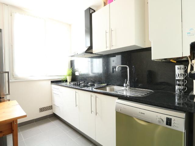 Proche St Marceau Grand 3 pièces de 64 m2