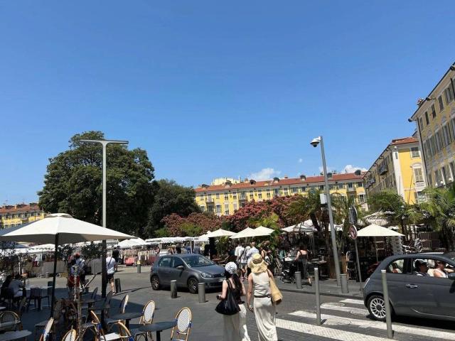 Proche Place Garibaldi Studio idéal locatif Airbnb