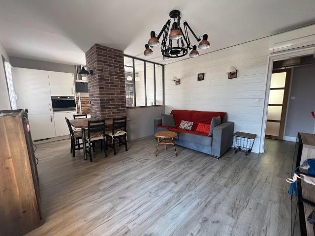 Proche plage T2 avec terrasse et balcon