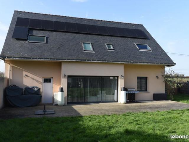Proche prinquiau maison récente 4 chambres 5 possible + garage