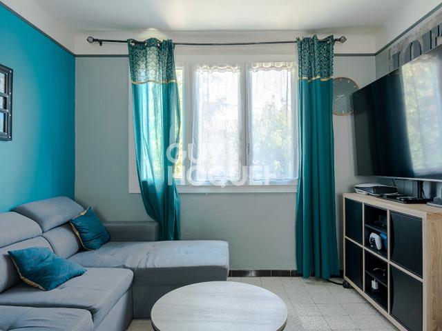 Proche Toutes Commodités Maison T4 avec Grand Garage et Ja. 66m² Narbonne