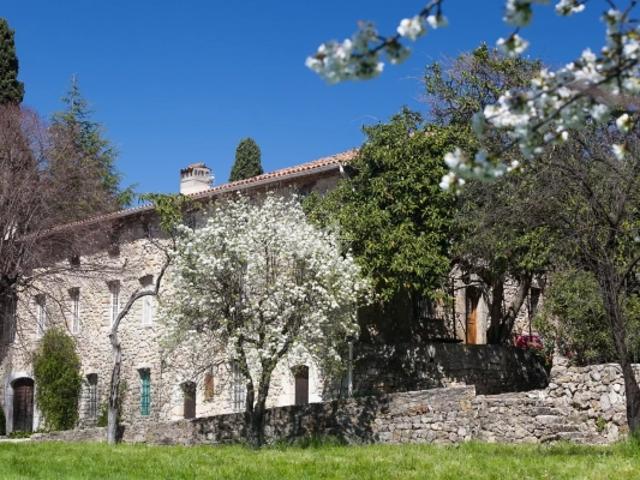 Proche Valbonne Domaine d'exception sur 3 hectares