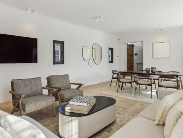 Proche Valbonne – Superbe propriété entièrement rénovée – 5 chambres