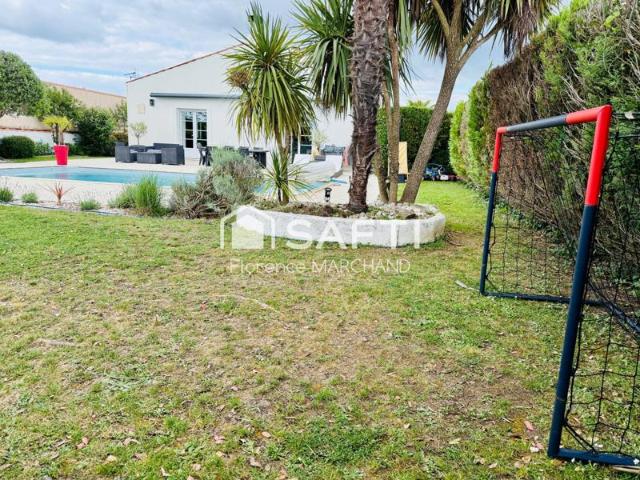 Proches commodités 4 ch + t2 grand jardin piscine garage