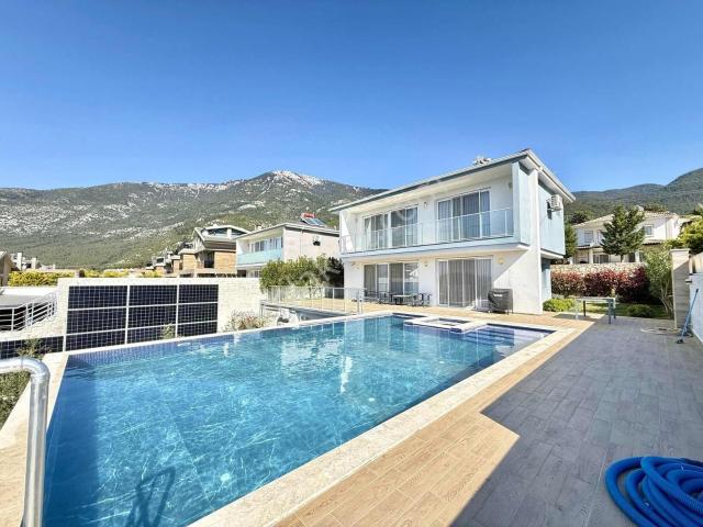 Prodıgy'360'tan Yabancıdan Satılık 4+1 Manzaralı Villa, Ovacık