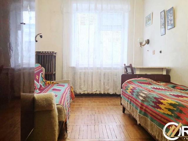 Продаж 3 кімнатной, Луцк, пр. Відродження, 8а