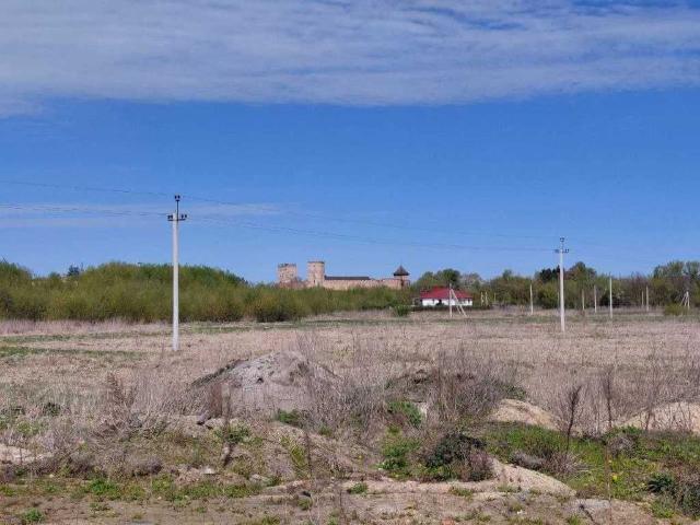 Продаж земельної ділянки, Малинова