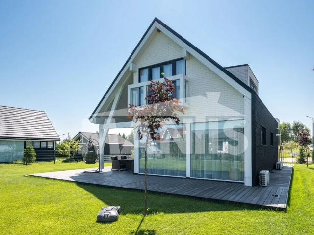 продажа дача Алексеевка коттеджный посёлок Ла Манш, 268А