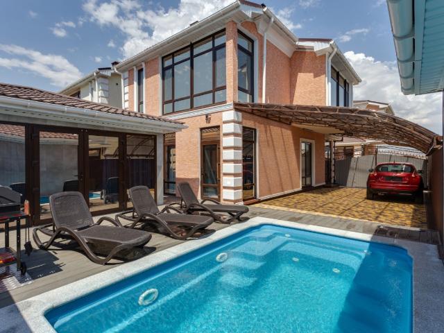 продажа дом Заозерное пгт Аллея Дружбы ул 12А,29А